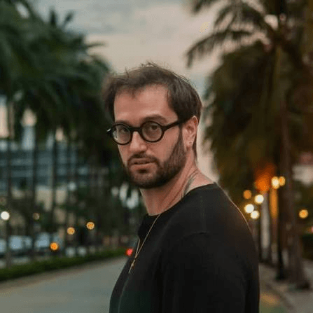 Francisco Solá